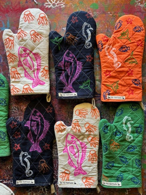 Quilted Oven Mitt - Neutral