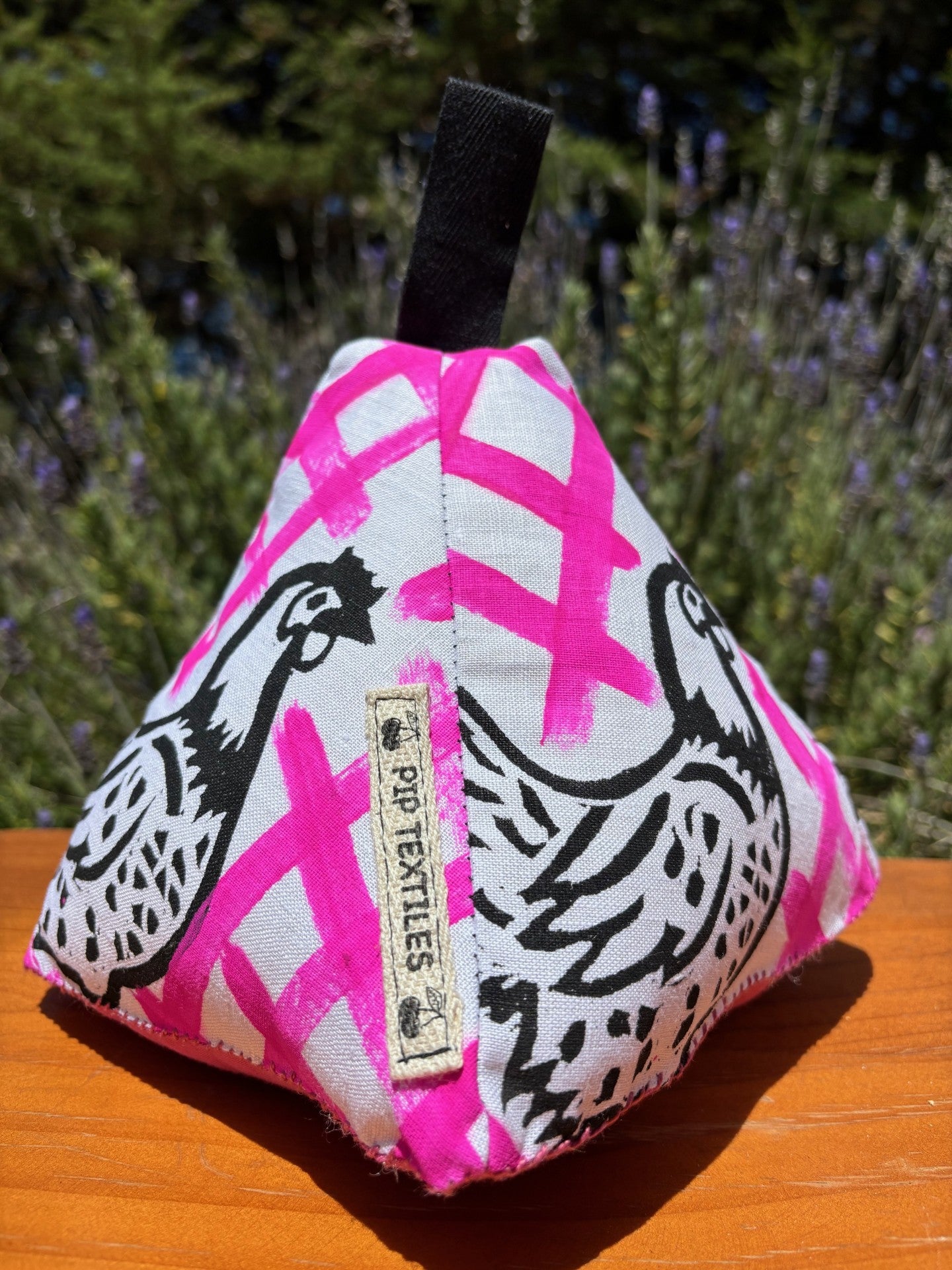 Door Stop -Chicken (hot pink)